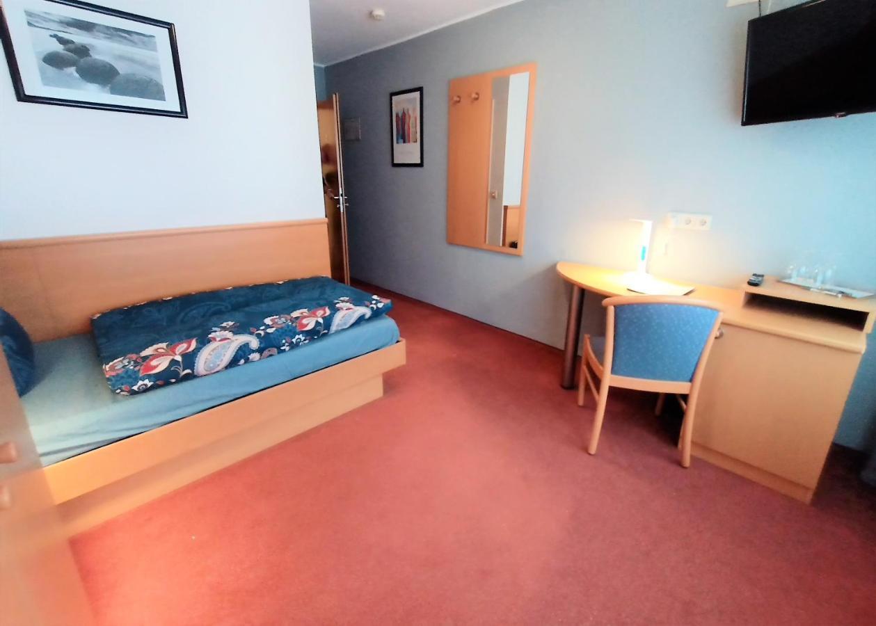 Bodensee Gaestehaus Tettnang Albergo Екстер'єр фото