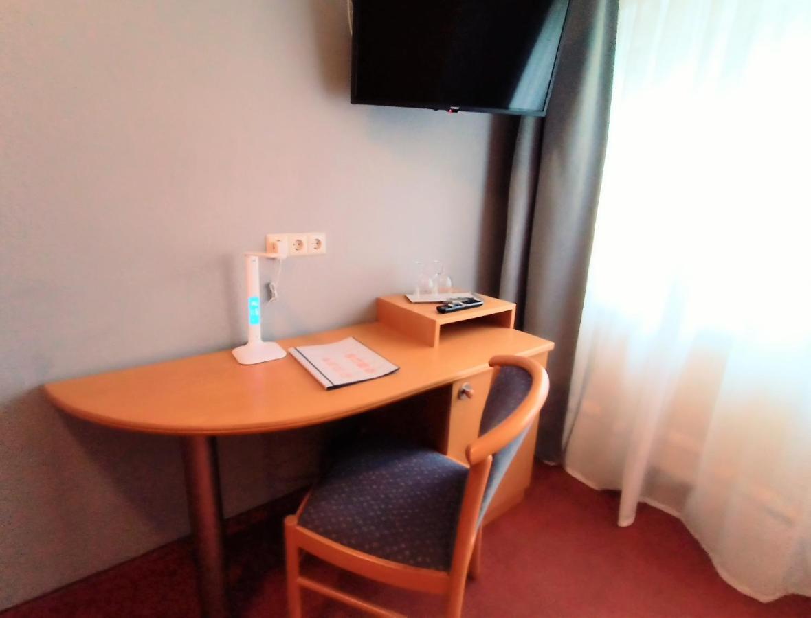Bodensee Gaestehaus Tettnang Albergo Екстер'єр фото