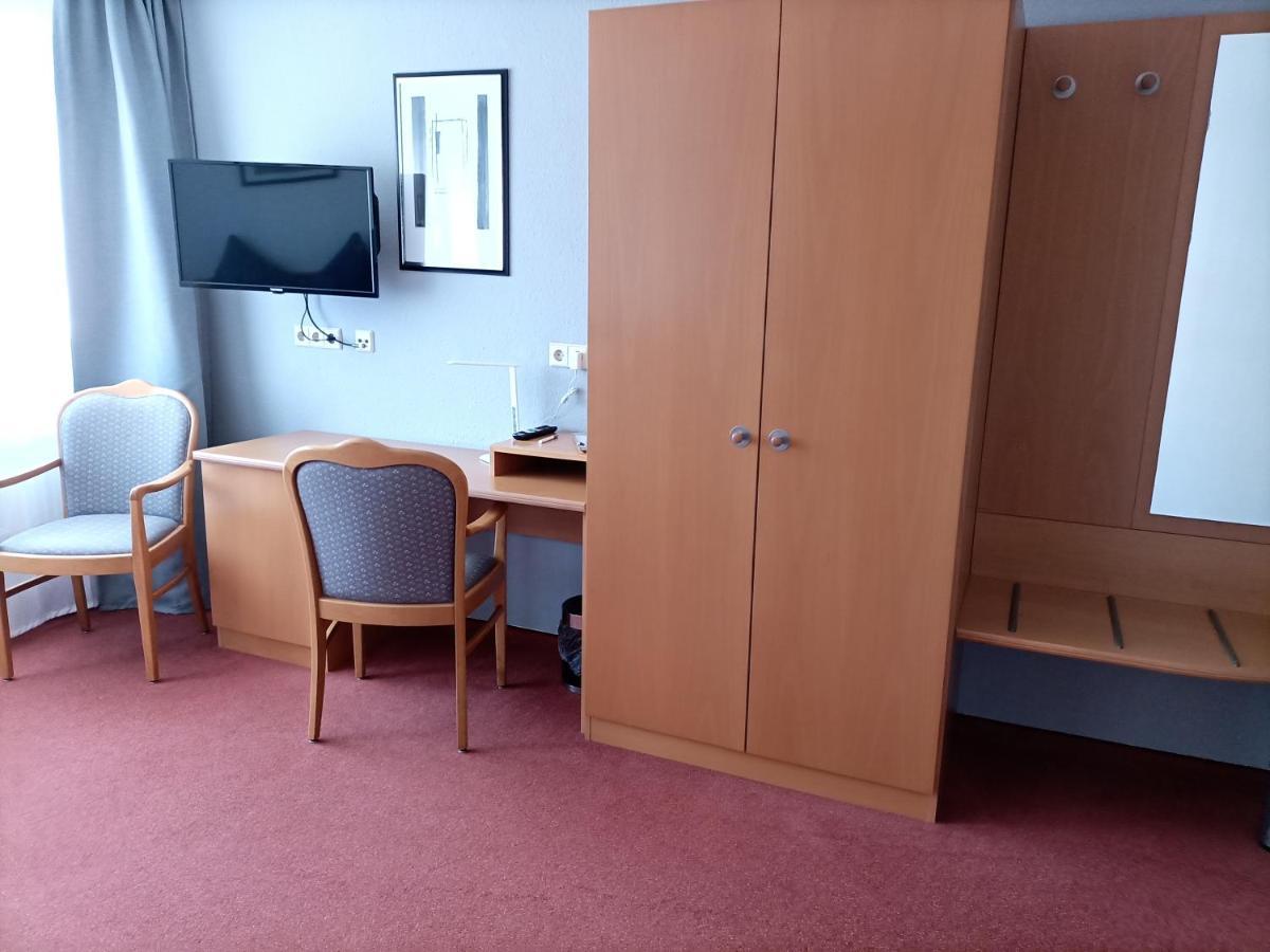 Bodensee Gaestehaus Tettnang Albergo Екстер'єр фото