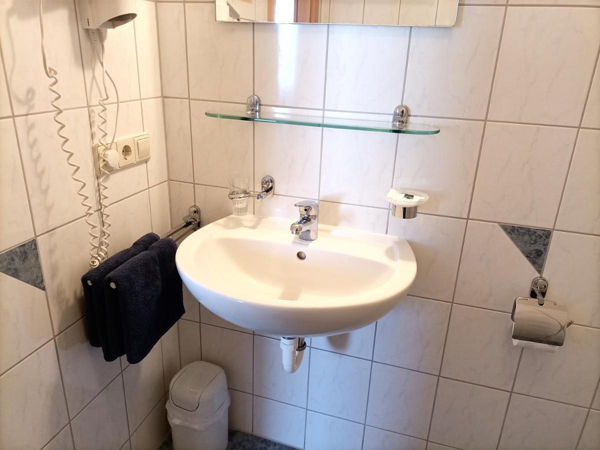 Bodensee Gaestehaus Tettnang Albergo Екстер'єр фото